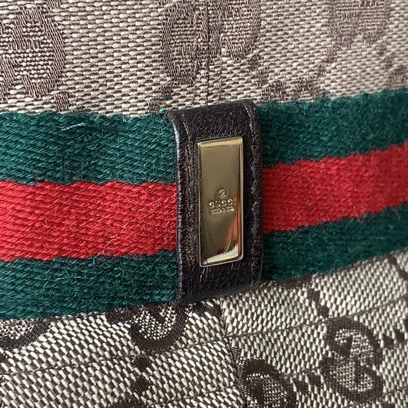 Authentic Gucci Monogram Bucket Hat - Picture 3 of 8